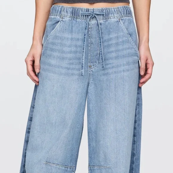 GAP Mid Rise Easy Horseshoe Light Wash Barrel Jeans Wide Leg Ultrasoft TALL 2025 - Picture 2 of 8